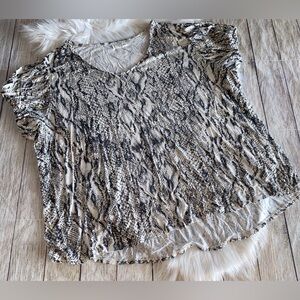 Maurices womens shirt plus size 4